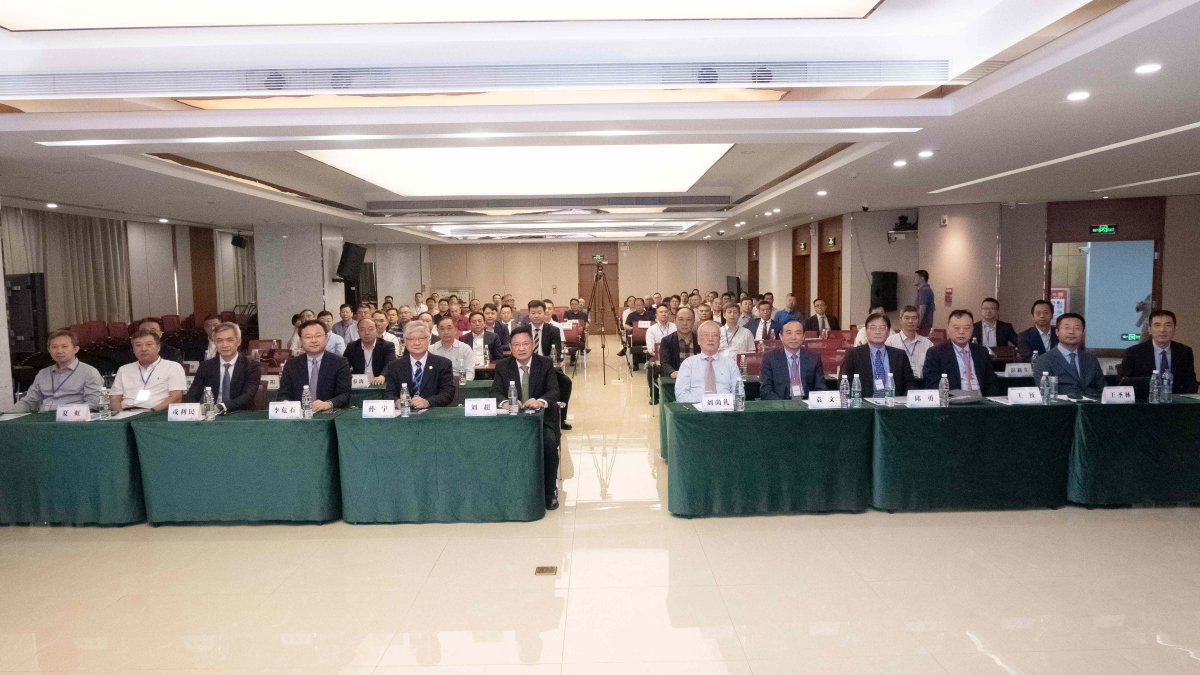脊柱外科承办2023年逸仙脊柱外科高峰论